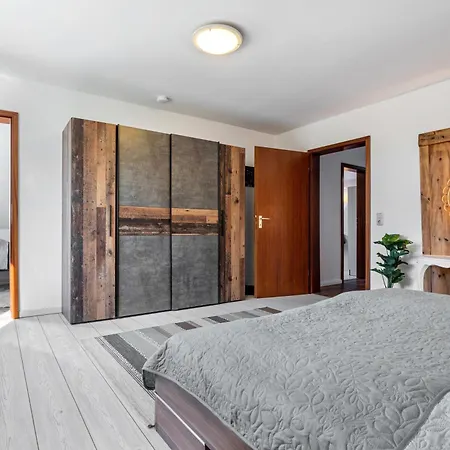 بيت للعطل Gaestehaus Oehm *